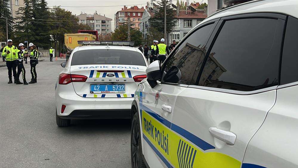 Konya’da 10 kişinin yaralandığı dolmuş kazasının görüntüleri ortaya çıktı 6